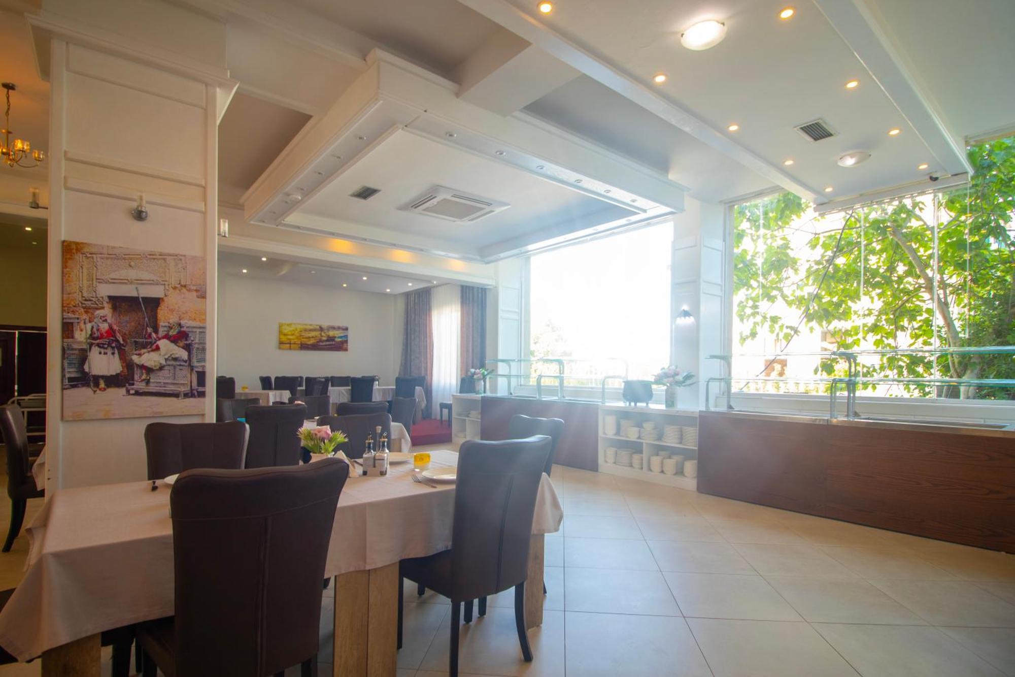Hotel Princ Golem  Extérieur photo