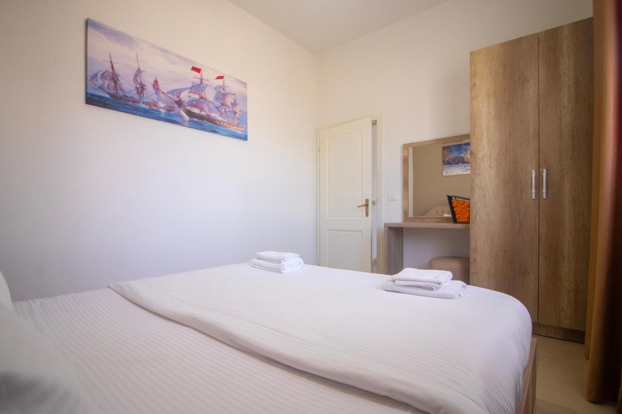 Hotel Princ Golem  Extérieur photo