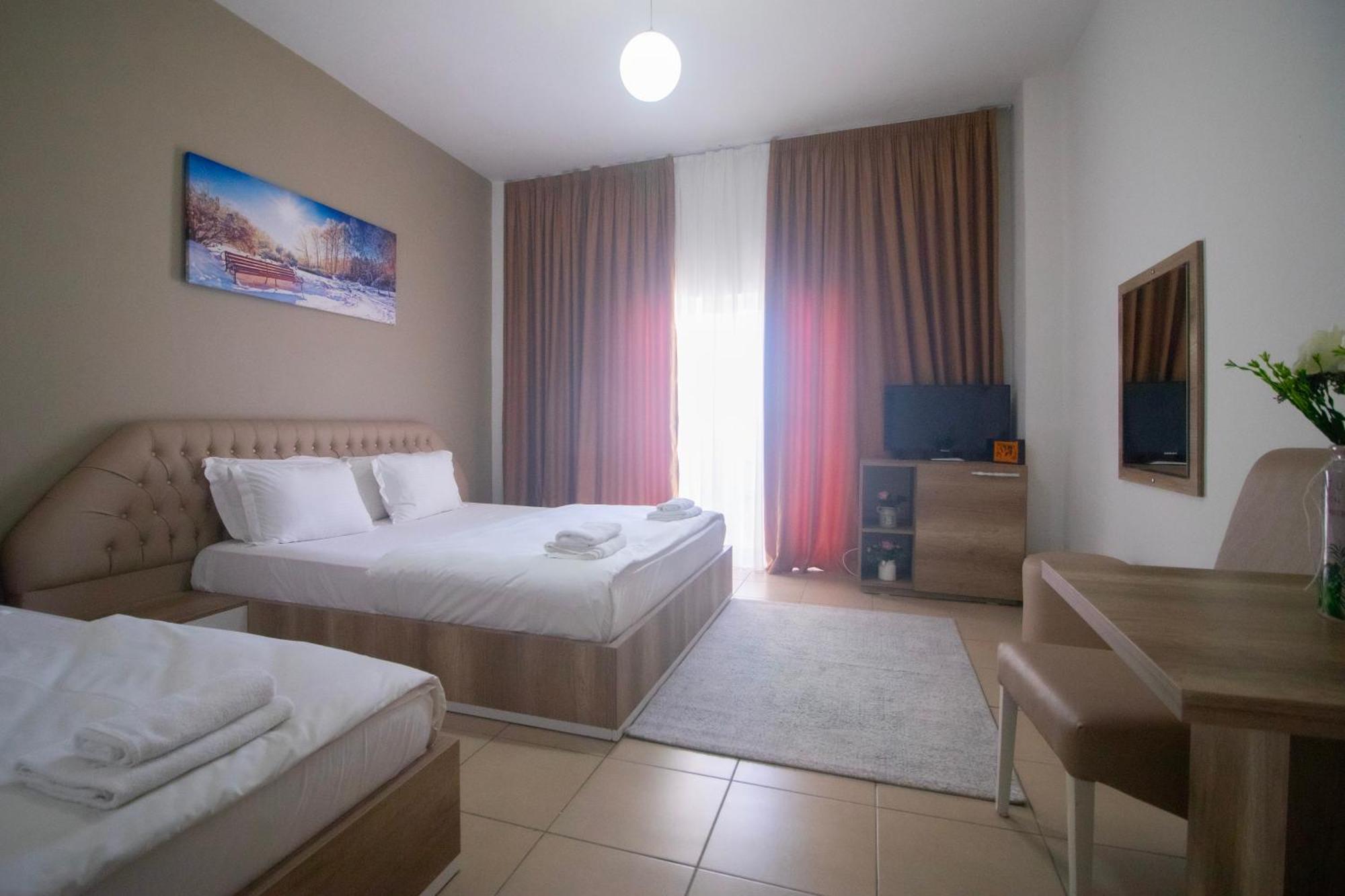Hotel Princ Golem  Extérieur photo