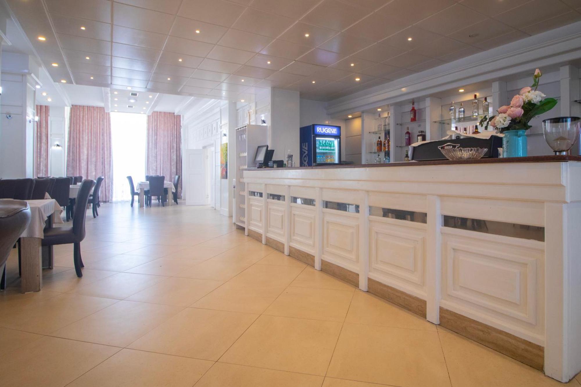 Hotel Princ Golem  Extérieur photo